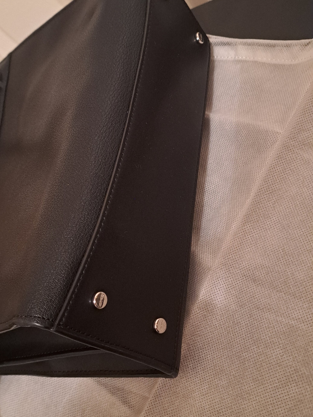 Calvin Klein Black Leather Tote Key Chain Charm log and dust bag. - Picture 6 of 11